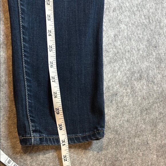 π₯ AG JEANS β THE STILT CIGARETTE LEG β SIZE 28R β DARK WASH π₯ - Picture 3 of 15